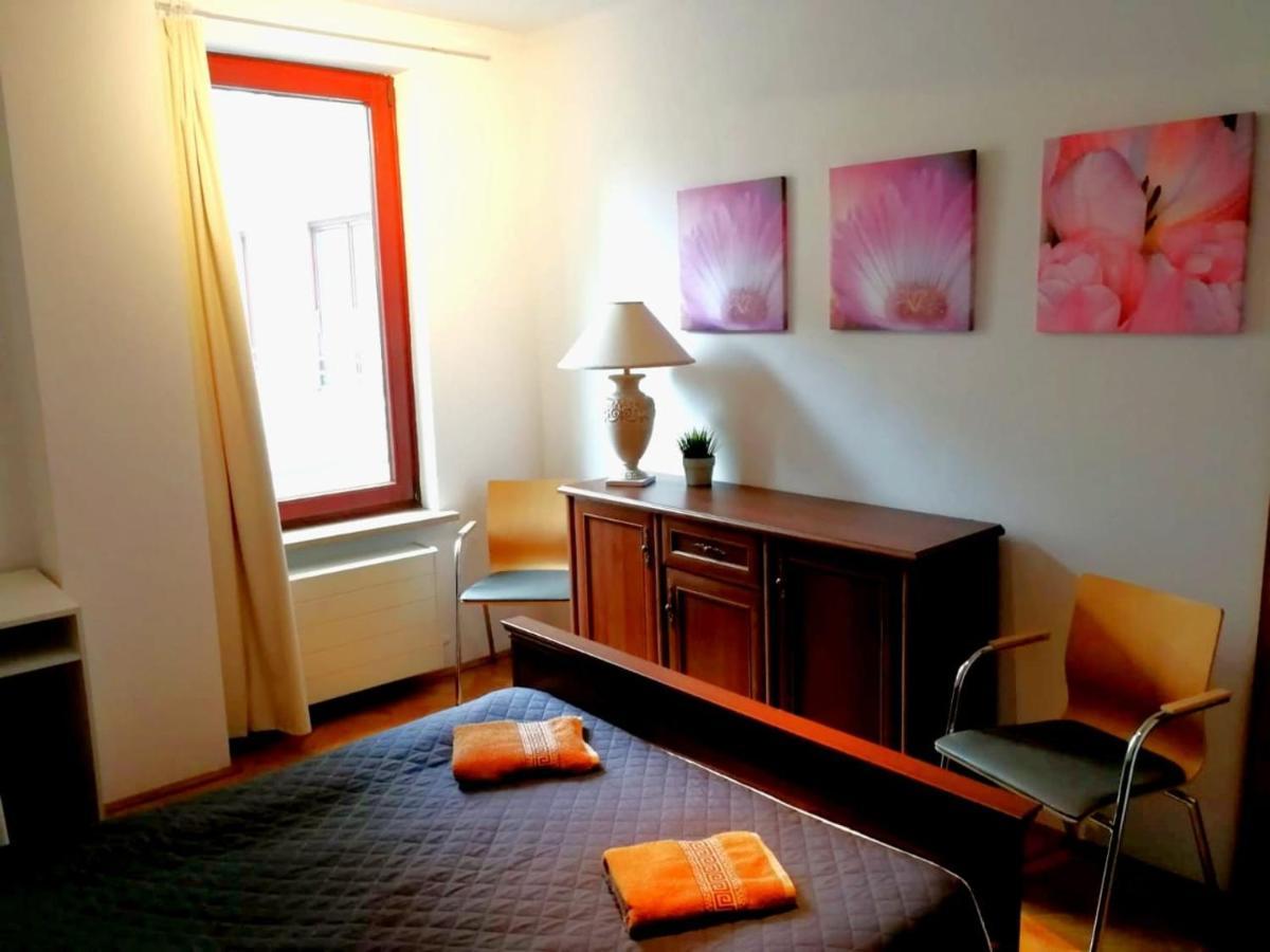 Center - Apartmenty Jana Pawla Ii Apartmán *