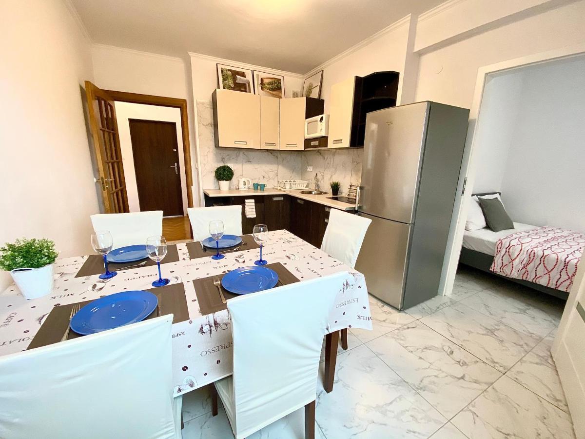 Center - Apartmenty Jana Pawla Ii Apartmán *