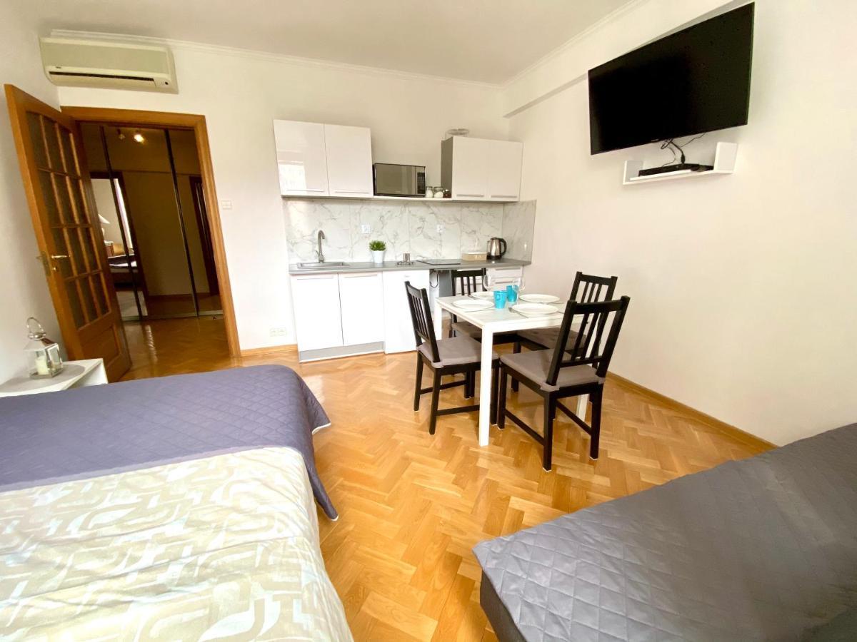 Apartmán Center - Apartmenty Jana Pawla Ii Varšava