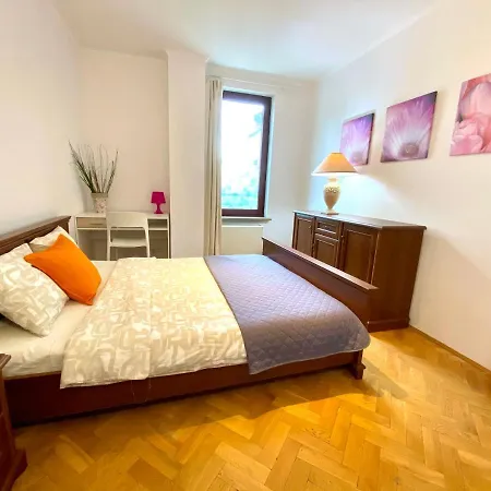 Center Warsaw - Apartmenty Jana Pawla II Exterior foto
