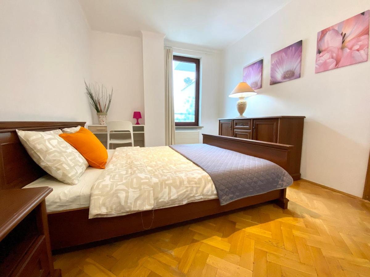 Center - Apartmenty Jana Pawla Ii * Varsovia